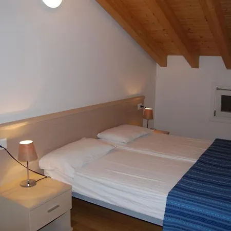 Recently Built Flat With Pool And Balcony Апартаменти *