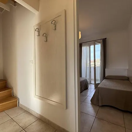 Apartmán Recently Built Flat With Pool And Balcony *