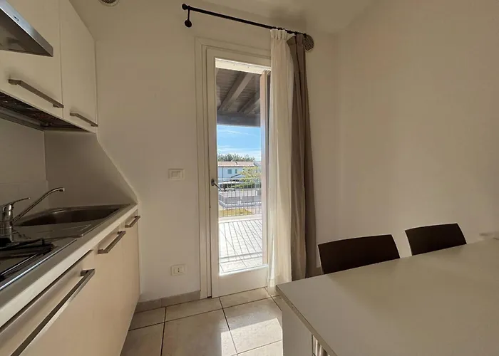 Recently Built Flat With Pool And Balcony Apartmán Bibione